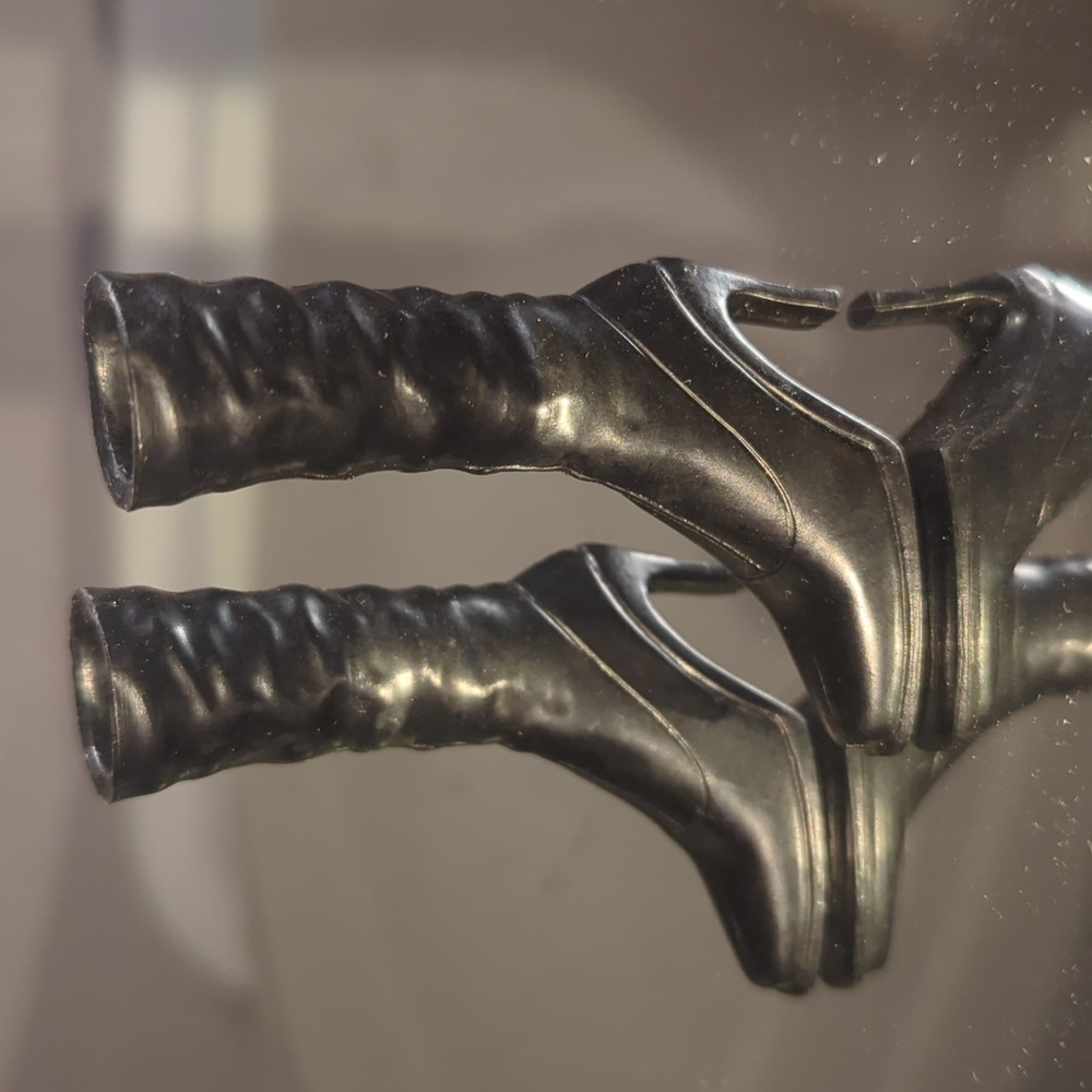 Bratz Doll MGA Tall Black Boots